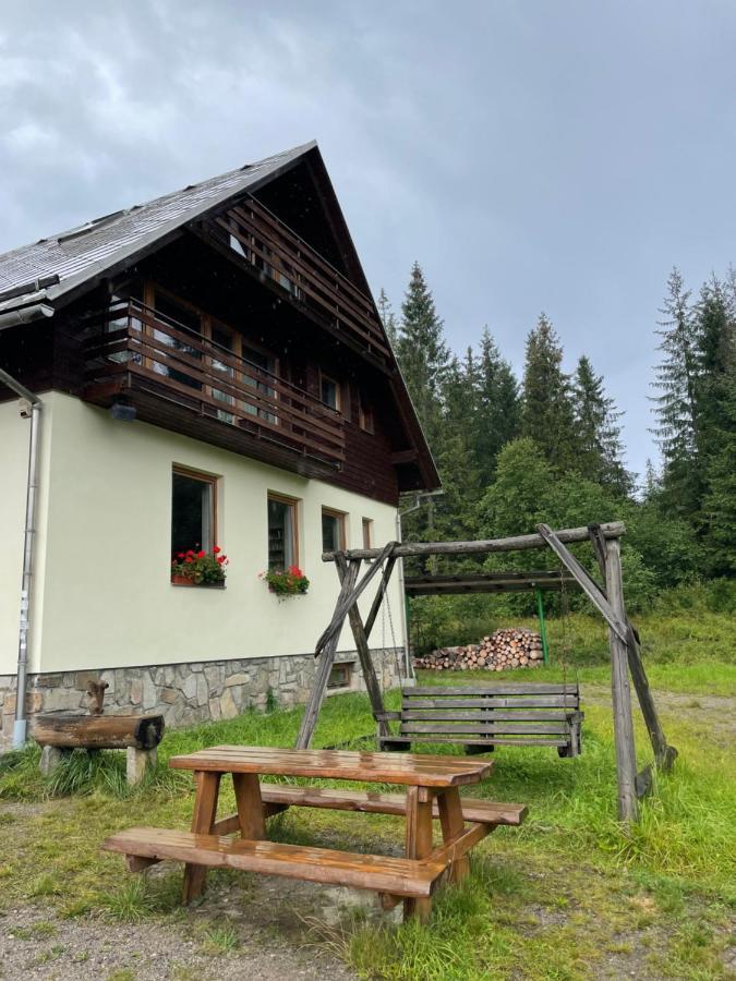 Apartman Na Hranici Polhora Kültér fotó