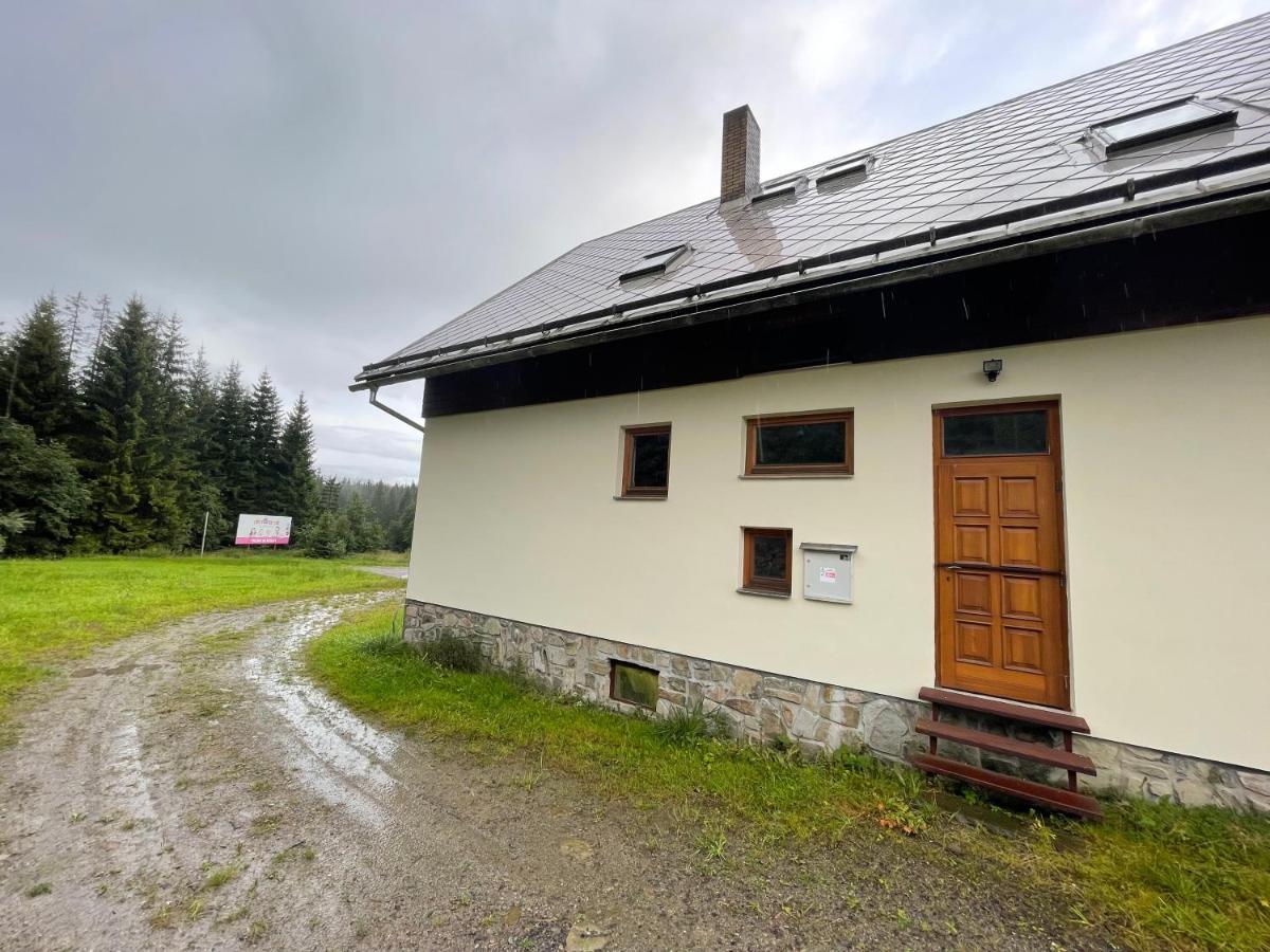 Apartman Na Hranici Polhora Kültér fotó
