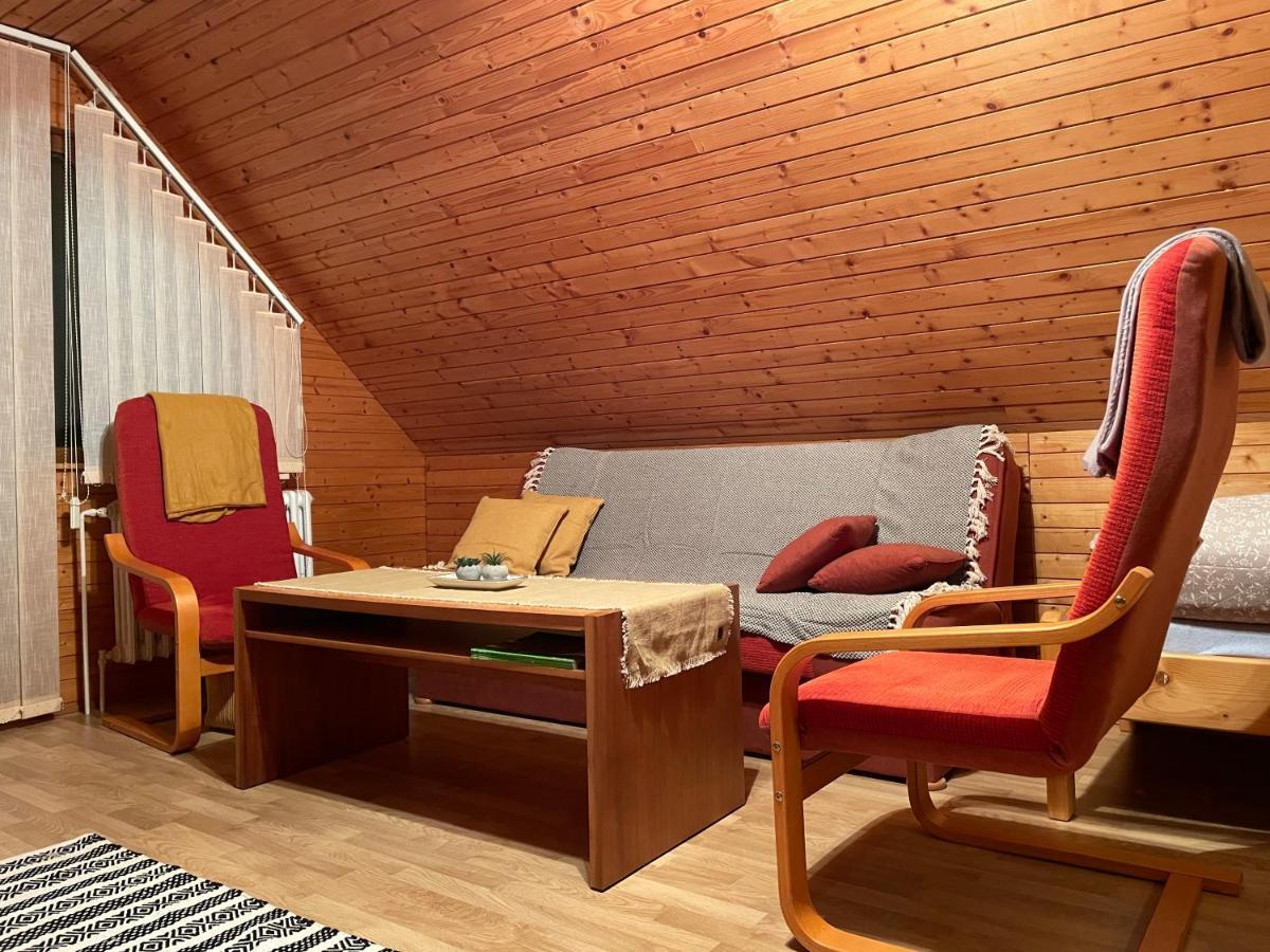 Apartman Na Hranici Polhora Kültér fotó